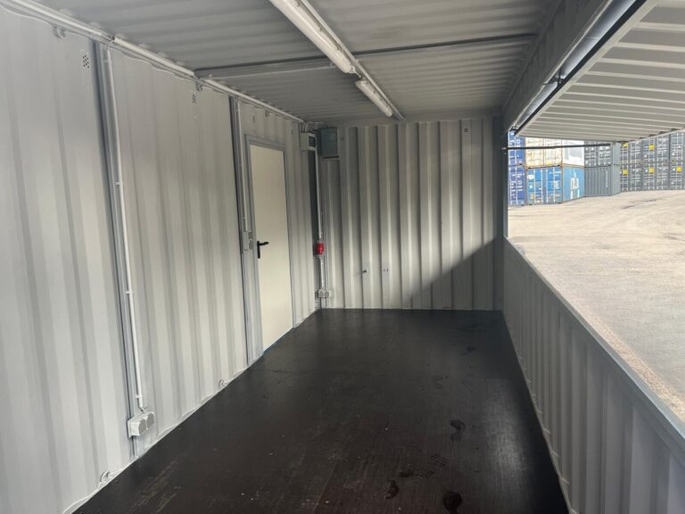Barcontainer-3-768×576-1.jpg