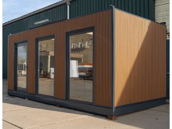 Modulo-Container-Prefabbricato-18-m²-Spazio-Extra-Pronto-allUso.jpg